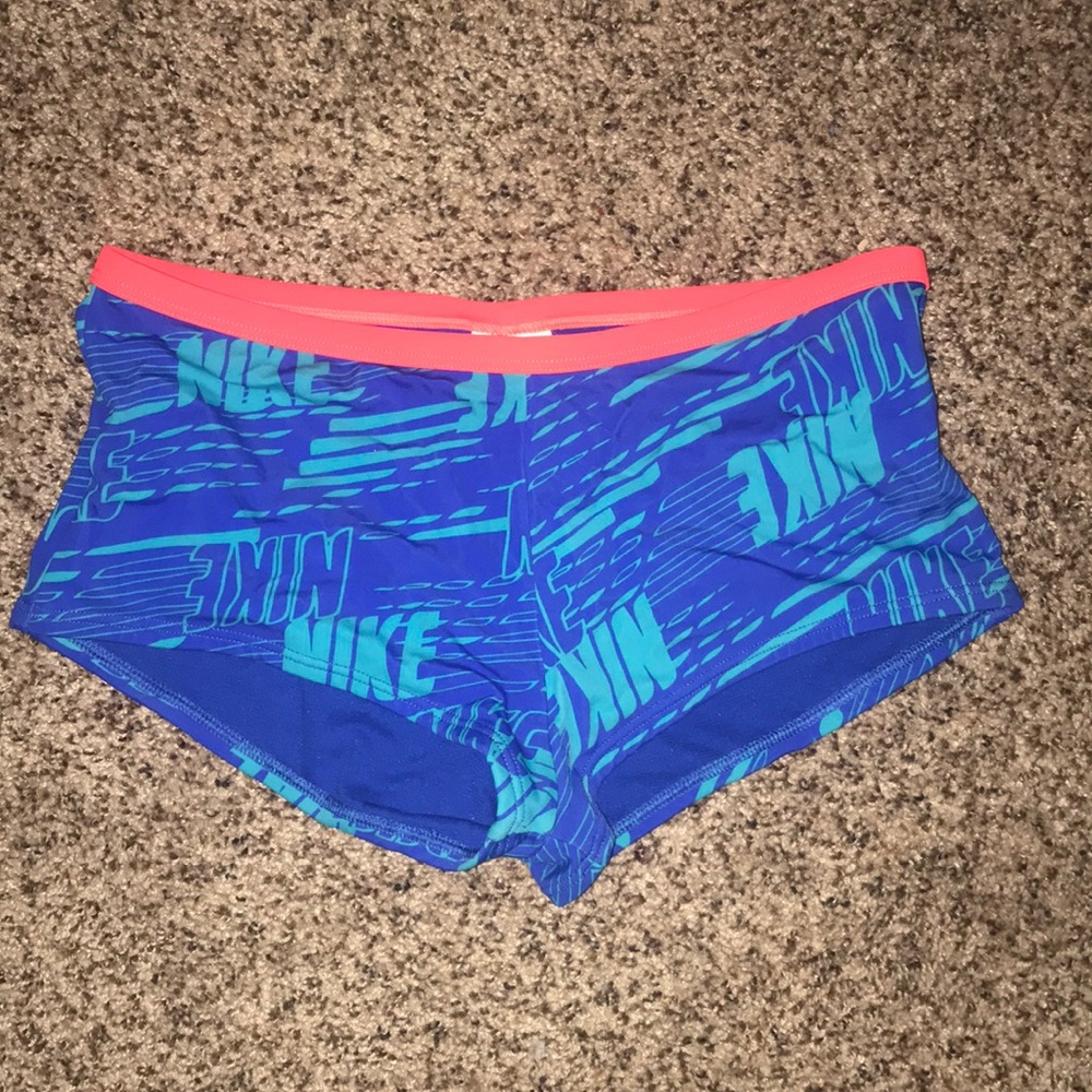 swimsuit bottoms